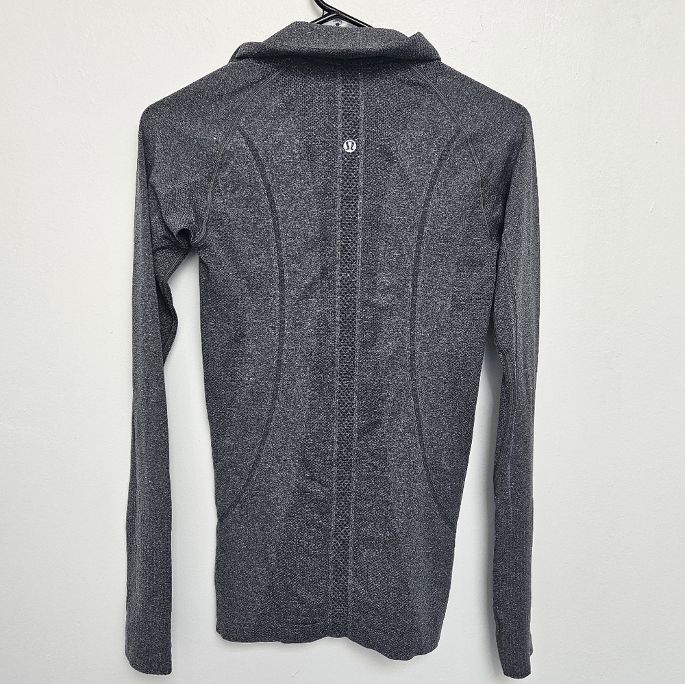 Lululemon Run Swiftly Tech Sz 4 Gray Heathered Quarter-Zip Pullover Top - Picture 7 of 9